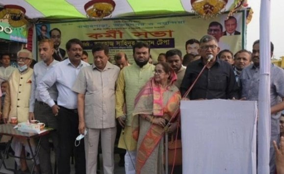 পল্লীবন্ধু এরশাদের আদর্শে সোনার বাংলা গড়তে হলে ক্ষমতার পালাবদল দরকার- জাপার অতিঃ মহাসচিব টেপা।