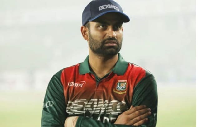 ব্যাটসম্যানদের ব্যাটিং ব্যর্থতায় হতাশ তামিম ইকবাল।