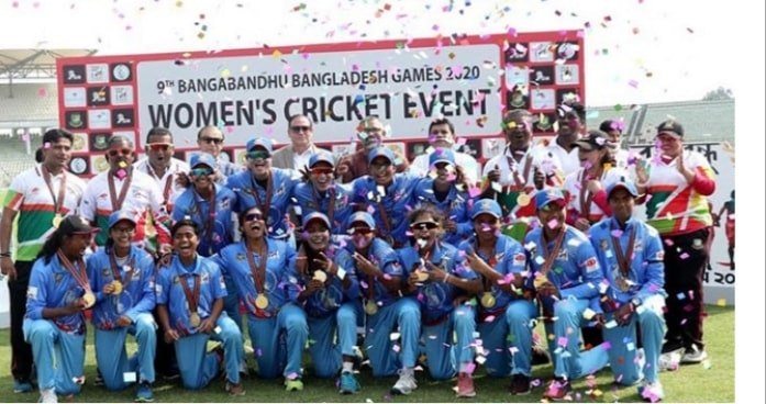 বঙ্গবন্ধু ৯ম বাংলাদেশ গেমসে নারী ক্রিকেটে স্বর্ণ জিতেছে নীল দল।